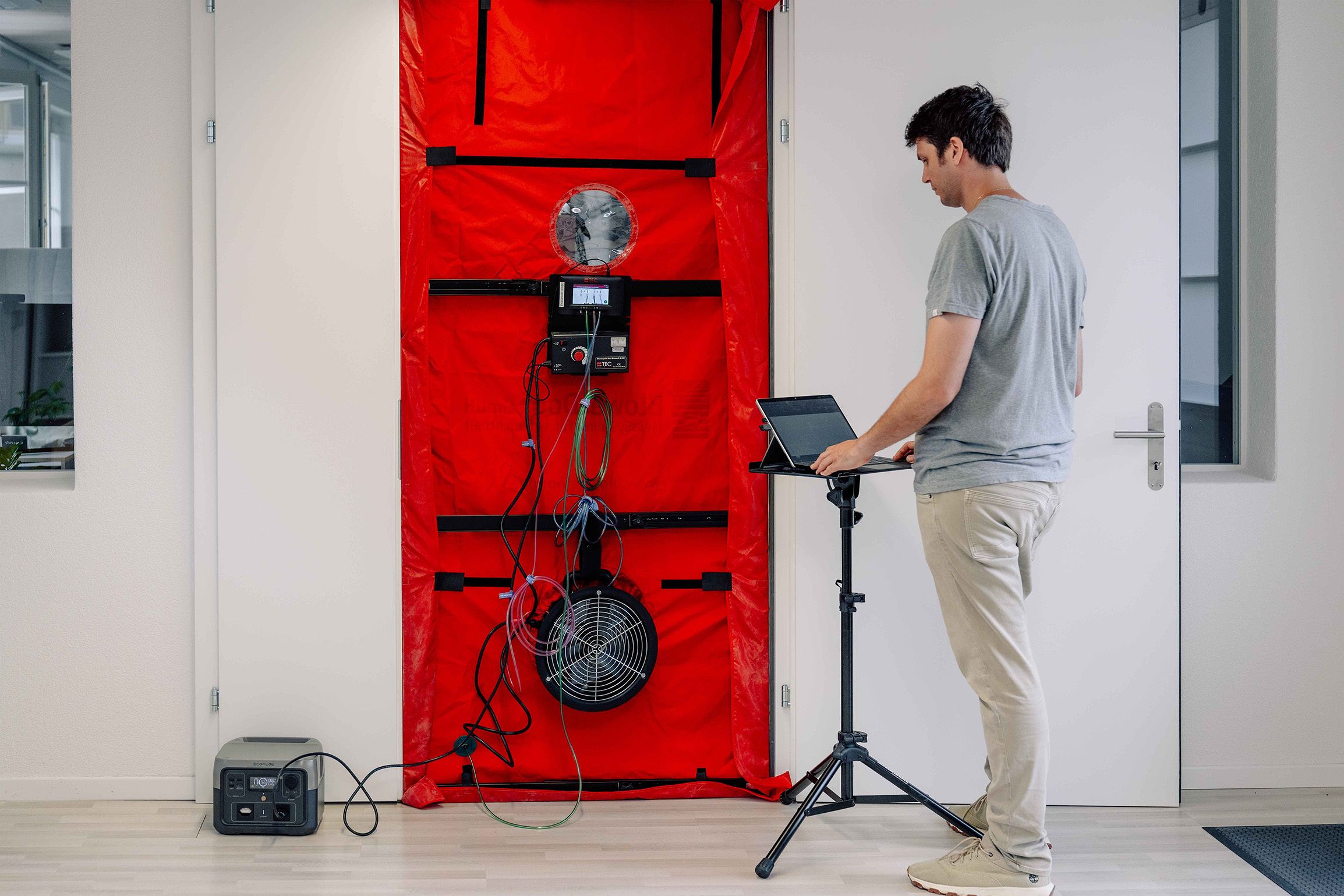 Bauphysik blower door